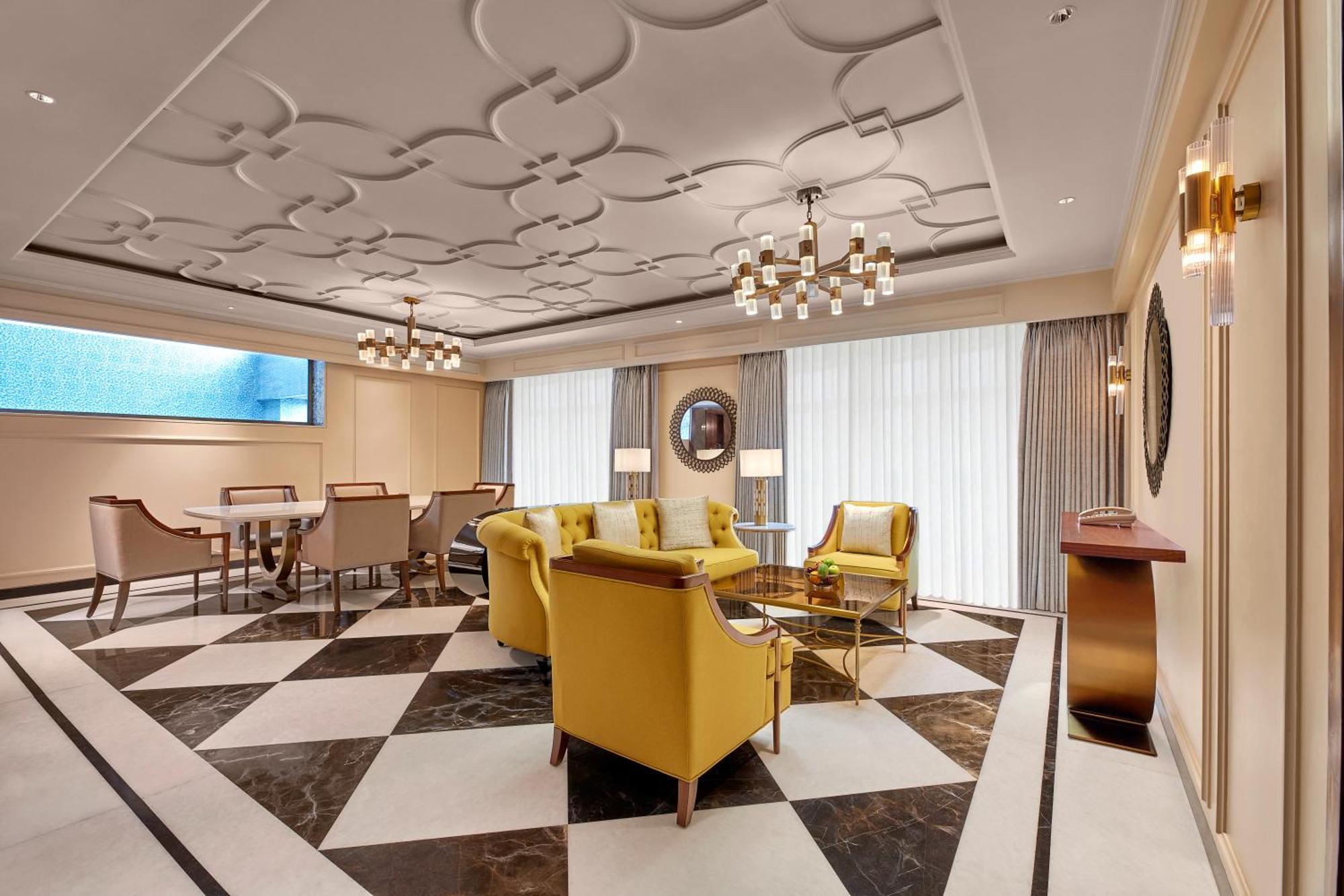 Doubletree By Hilton Bénarès Extérieur photo